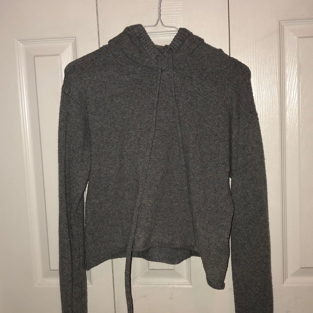 Grey sweater